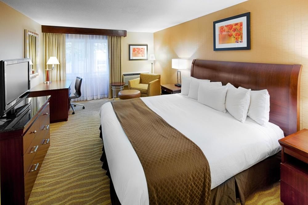 Delta Hotels by Marriott Burlington image 1